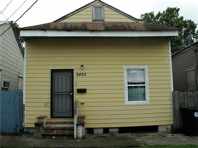 1st image of 2420 Josephine St