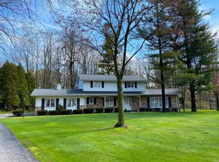 3210 Edgewood Rd, Manitowoc, WI 54220