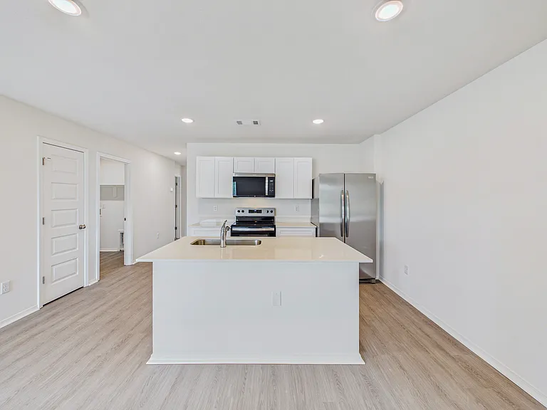 13 Vineyard Dr-19_05262026