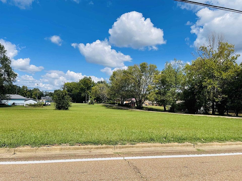 1st image of 0 Pinhook Dr Lot 16