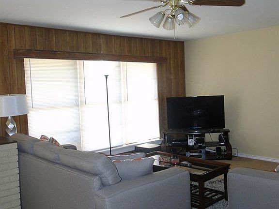 4th image of 4702 Thomason Dr