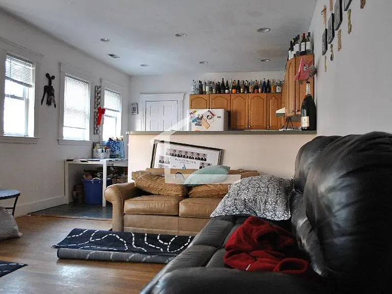 55 Gardner Ter #2 — Photo 8
