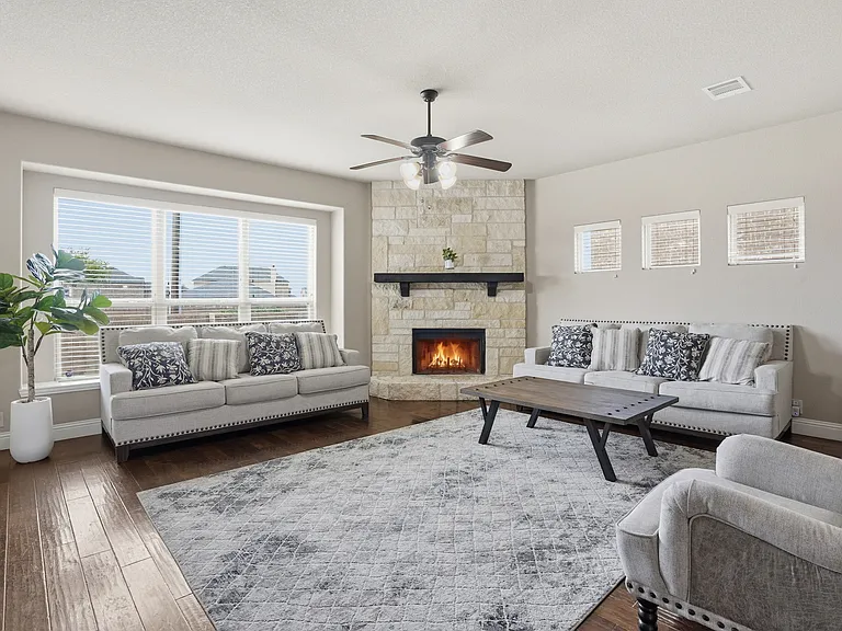 1412 Chase Way — Photo 7