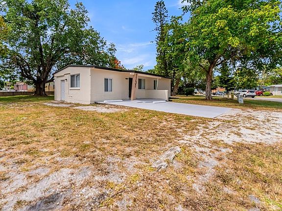 3rd image of 1131 NW 18th Avenue