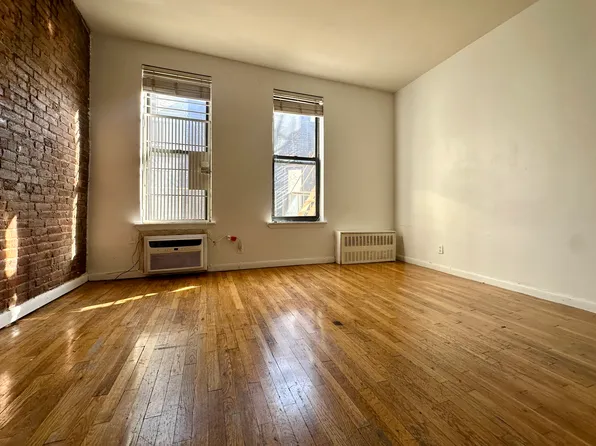 1670 York Avenue image 1 of 5