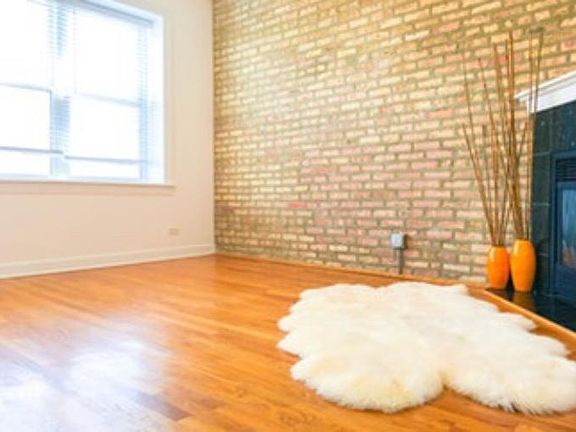 4th image of 3806 W Belle Plaine Ave #3N