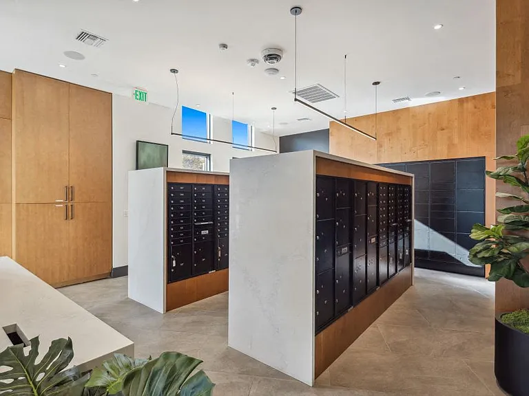 MV Apartments — Photo 32