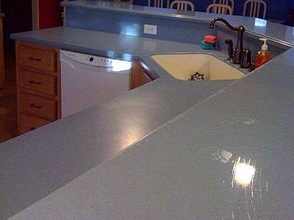 High/low bar with deep sink 