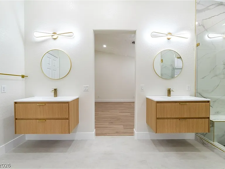 9205 Desert Village Ave — Photo 25