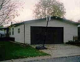 1st image of 10622 Valette Cir S