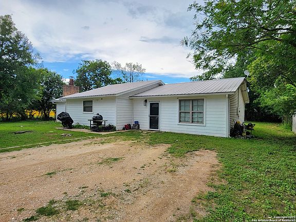 2nd image of 14336 State Highway 16 N