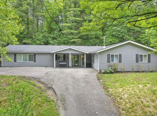 8175 Vore Ridge Rd, Athens, OH 45701