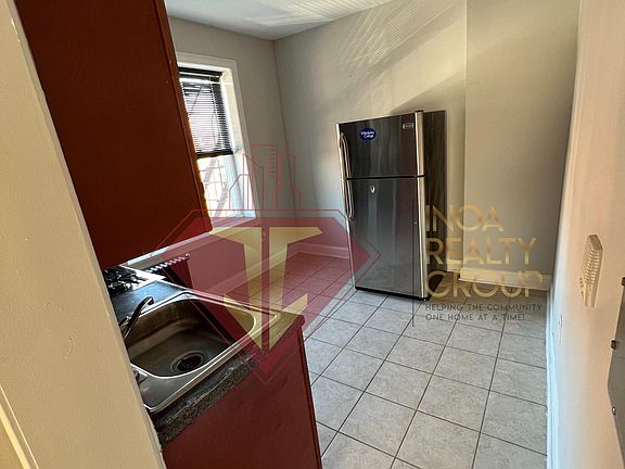 5th image of 943 Pavonia Ave APT 23