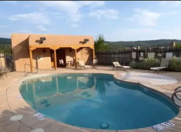4B Lodge Cir #4B — Photo 34
