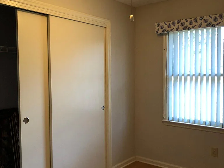 1766 Litchfield Rd — Photo 6