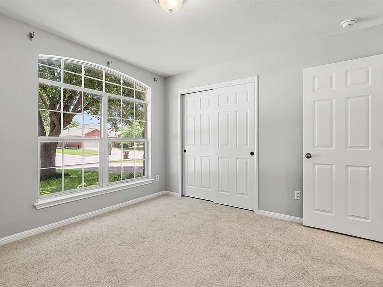2505 Rusk Ct — Photo 29