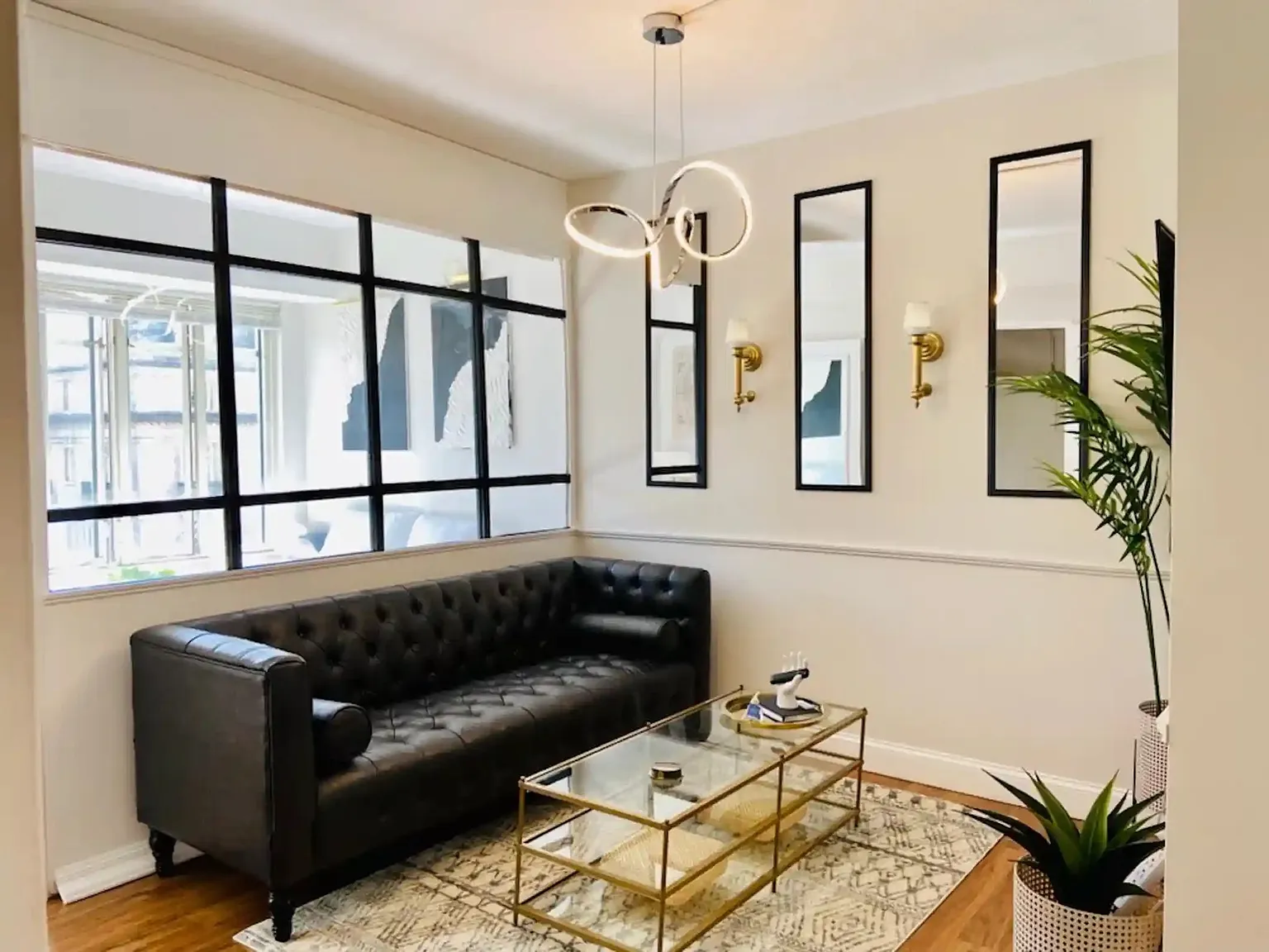 Studio, 405 sqft, $2,100 — Photo 3
