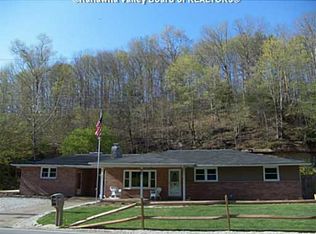 1805 Thorofare Rd, Clendenin, WV 25045