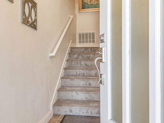 3rd image of 1227 Brunswick St