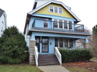 3028 N 54th St, Milwaukee, WI 53210