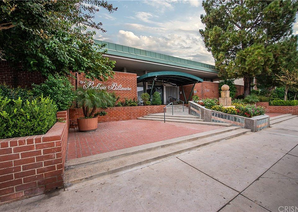 1st image of 5301 Balboa Blvd Unit J5