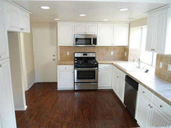 3rd image of 2641 Annapolis Cir