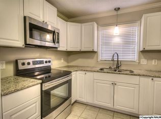 700 Crestview Dr, Madison, AL 35758
