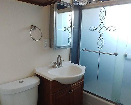 2nd image of 552 D St APT 27