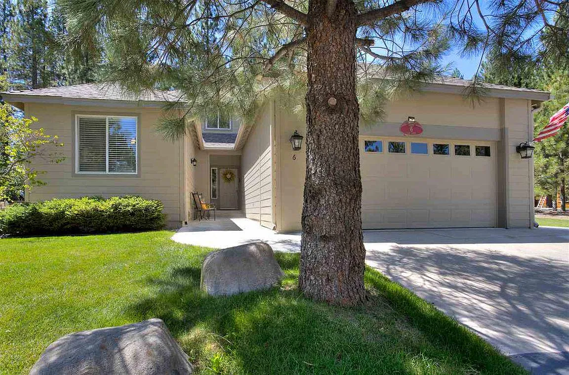 6 Oak Ct photo 1