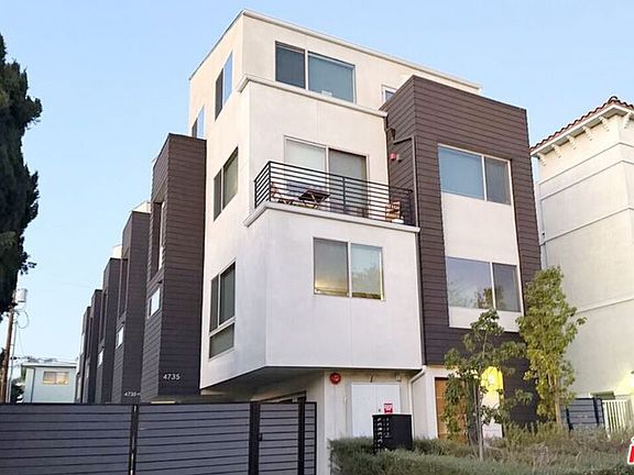 2nd image of 4737 Elmwood Ave