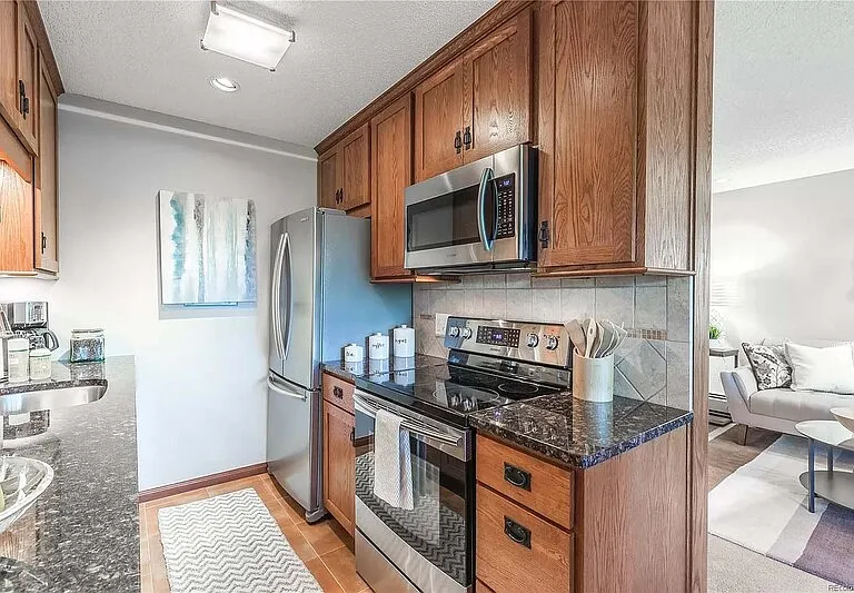 1233 N Ogden St #511 — Photo 16