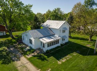 120 S Mackinaw St, Waldron, MI 49288