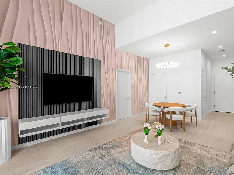 77 SE 5th St #507 — Photo 17