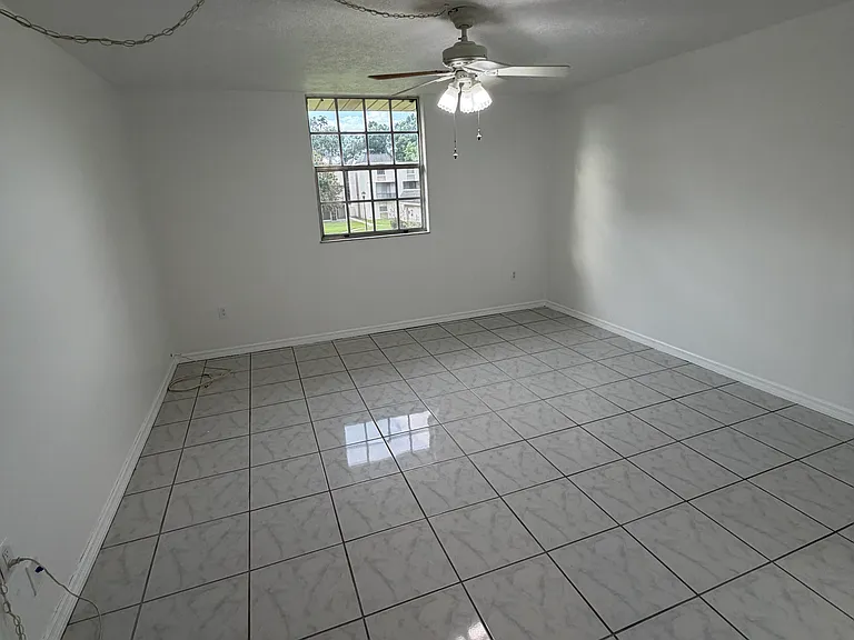 810 Oakgrove Dr #281 — Photo 15