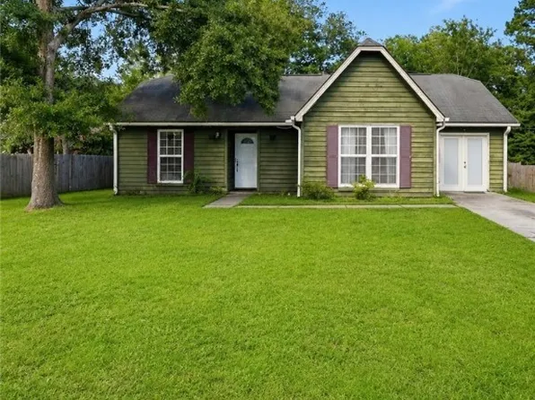 126 S Robinhood Drive, Savannah, GA 31406