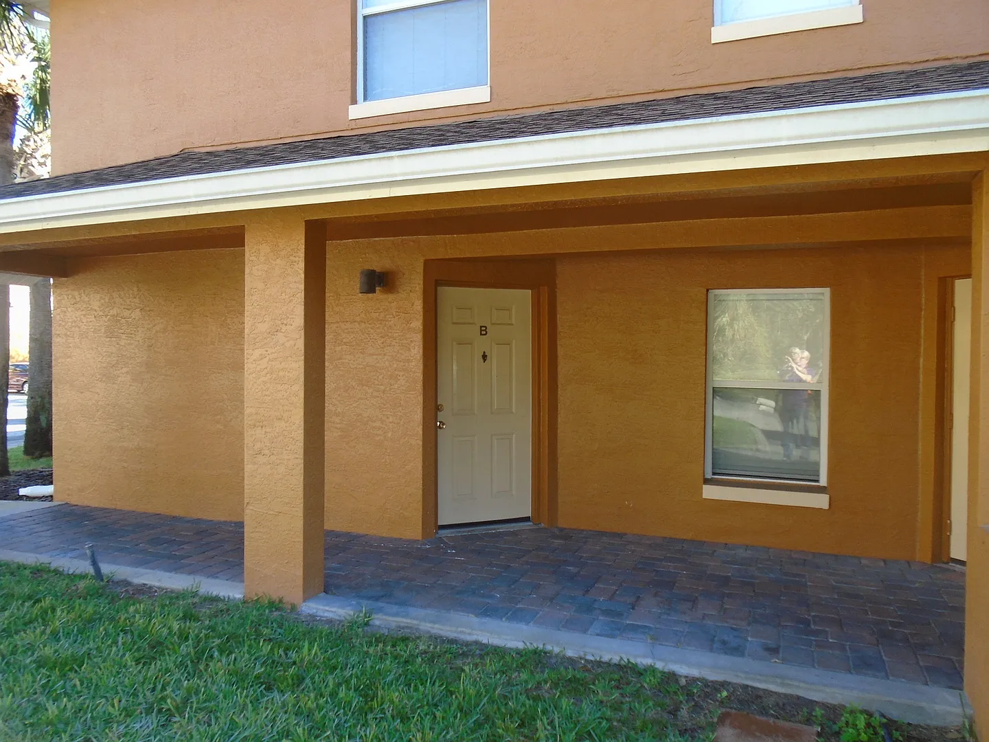Get to the Pointe! First floor Unit Available — Photo 1