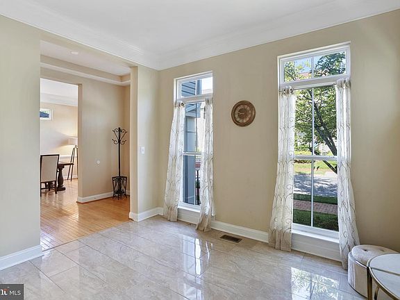 5th image of 12953 Clarks Crossing Dr