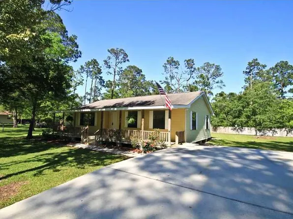 29300 Lyon Ln, Lacombe, LA 70445