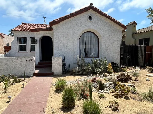 2132 Cedar Ave, Long Beach, CA 90806