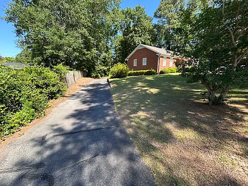 230 Summer Tree Ct #B Photo 1