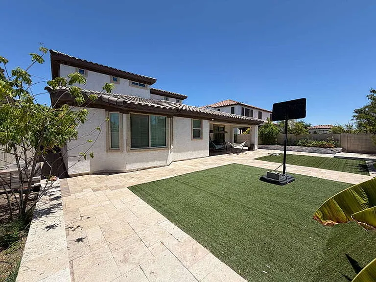 2595 E Ebony Dr — Photo 36