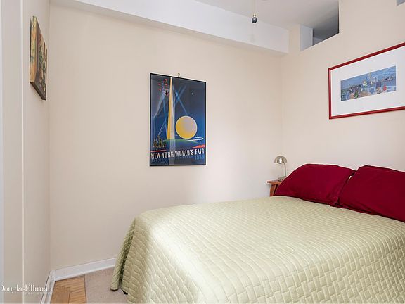 2nd image of 339 E 58th St APT 6J