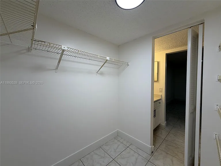 400 Commodore Dr #101 — Photo 30