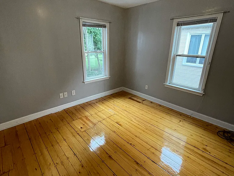 16-18 Brackett St #2 — Photo 10