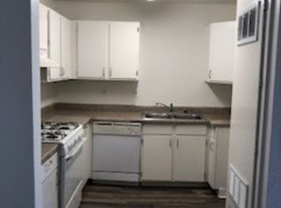 4631 Hedrick Ave APT 216, Riverside, CA 92505