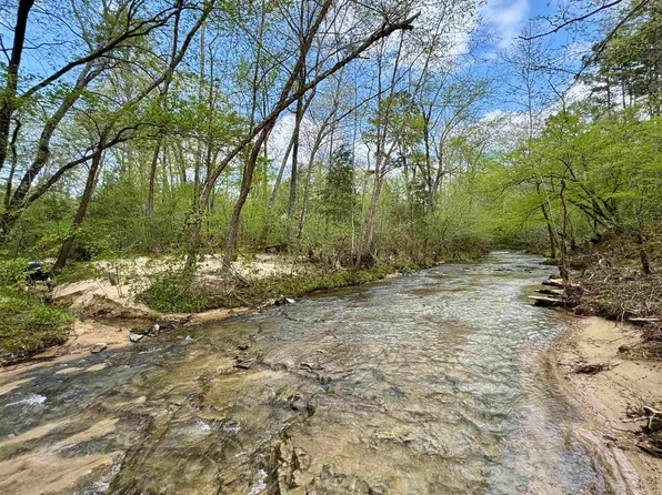 3 Rose Trl, Melbourne, AR 72556