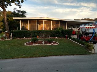 401 Tulip Tree Ln, Lady Lake, FL 32159