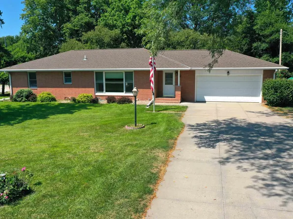 8040 W 12th St, Juniata, NE 68955