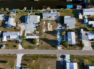 4714 Sandpiper Dr, Saint James City, FL 33956