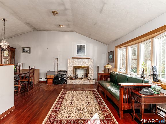 4th image of 33 Ryegate Terrace